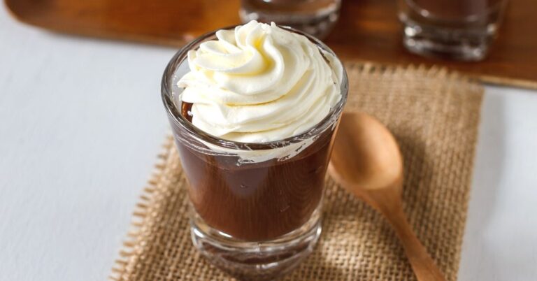 13 shots de pudding alcoolisés que les adultes vont adorer