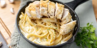 27 recettes avec sauce Alfredo (+ idées de dîner faciles)