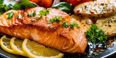 Quoi servir avec du poisson (20 accompagnements savoureux)