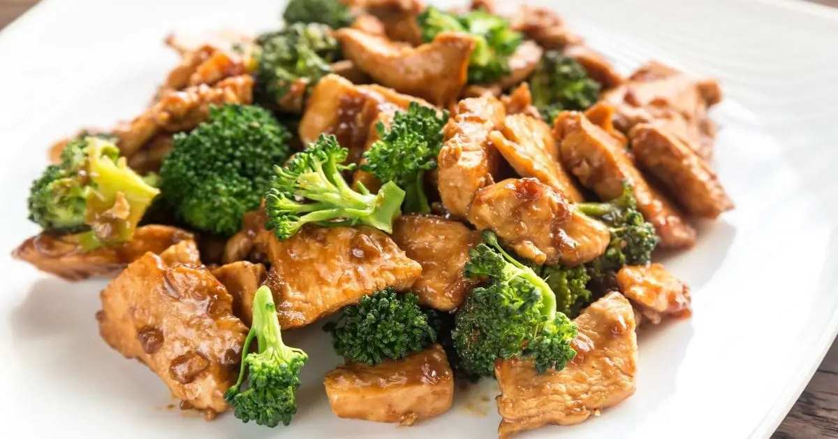 25 recettes de poulet et de brocoli (+ idées de dîner faciles)