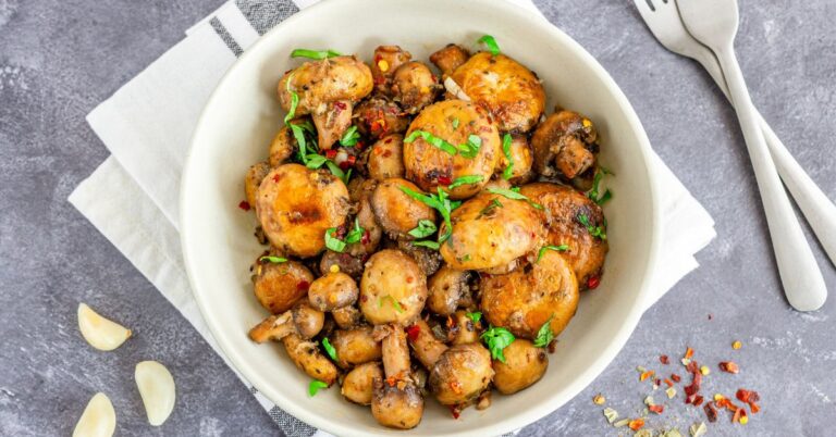 17 recettes faciles de champignons Cremini pour le dîner
