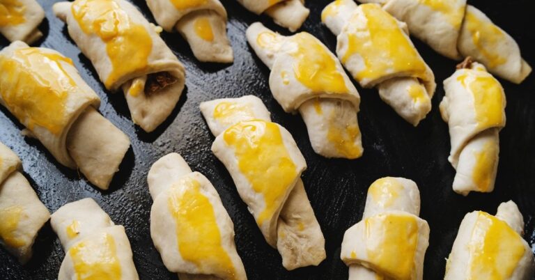 20 recettes faciles de petit-déjeuner avec des croissants