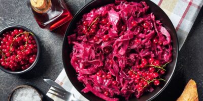 17 recettes faciles de chou rouge pour des repas colorés