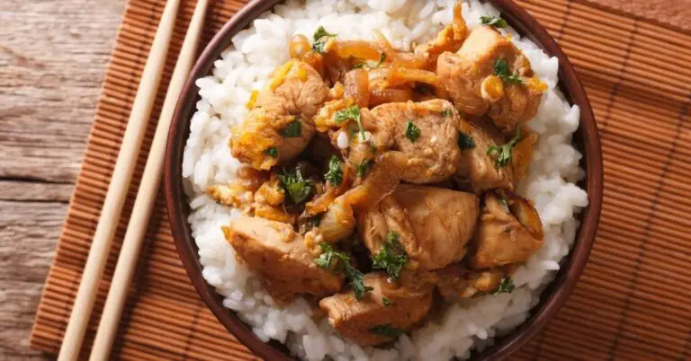 17 recettes de poulet japonais faciles à essayer pour le dîner
