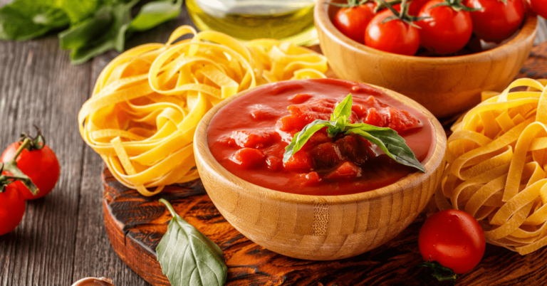 How to Thicken Spaghetti Sauce (7 Simple Ways)