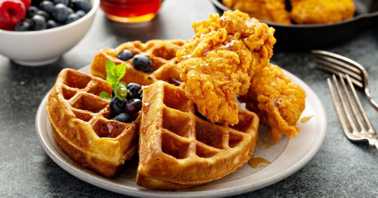 How to Reheat Waffles (3 Simple Ways)