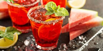 10 cocktails au basilic dont on ne se lasse pas