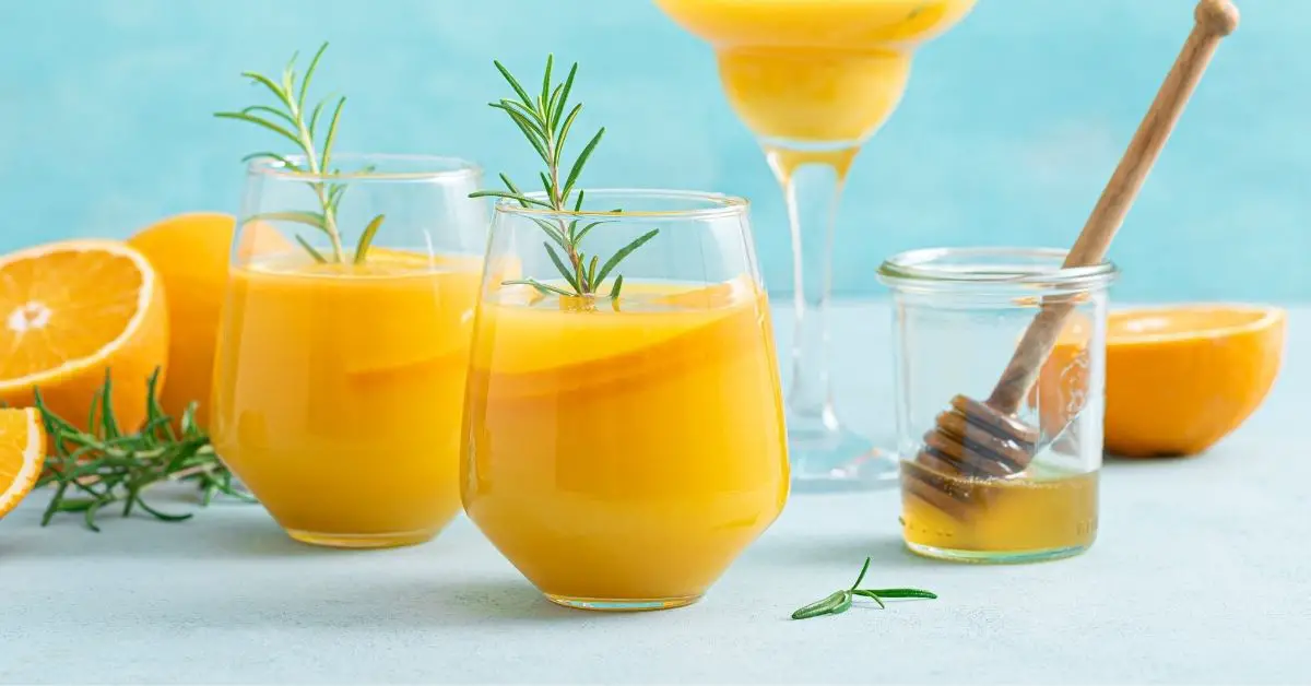 10 meilleurs cocktails au miel pour un été digne de buzz