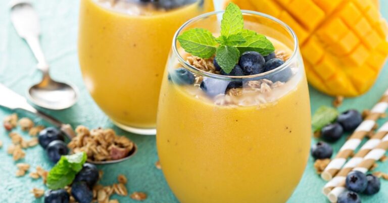 10 recettes de smoothies énergétiques sains