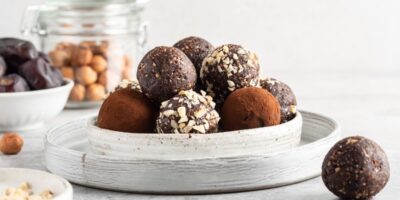 20 boules d&rsquo;énergie saines (+ recettes faciles)