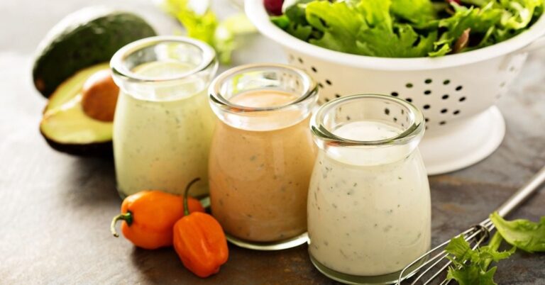 25 meilleures vinaigrettes végétaliennes pour les régimes à base de plantes
