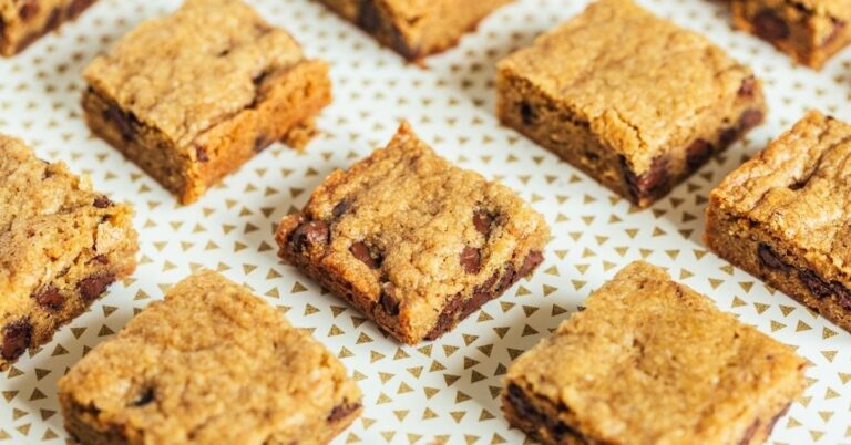 30 meilleures barres de biscuits du chocolat à la cerise
