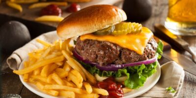 Comment réchauffer un hamburger