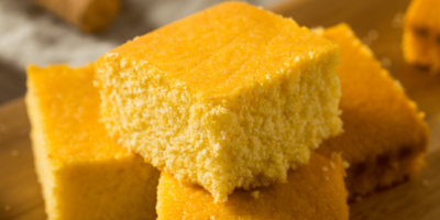 Que manger avec du pain de maïs : 17 combinaisons savoureuses