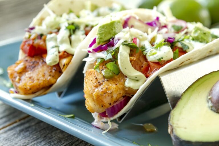 What‌ ‌to‌ ‌Serve‌ ‌with‌ ‌Fish‌ ‌Tacos‌ (Quick & Easy Sides)