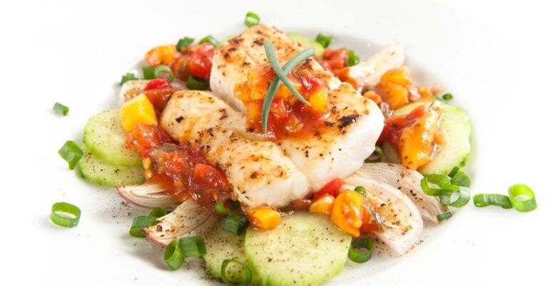 10 meilleures recettes de perche à essayer, du frit au cuit