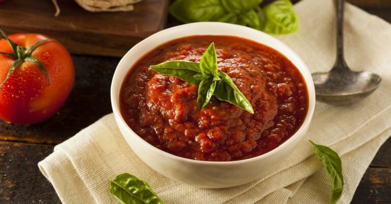 10 meilleurs substituts de sauce tomate à essayer