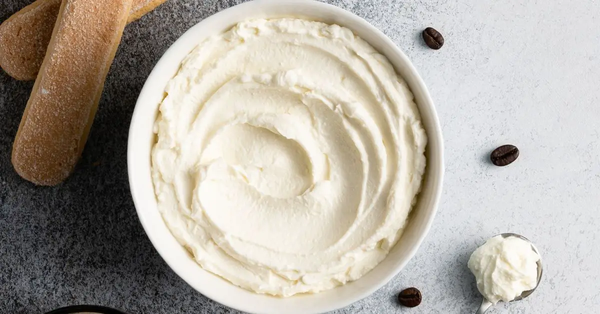 10 meilleurs substituts pour la crème épaisse (+ alternatives faciles)