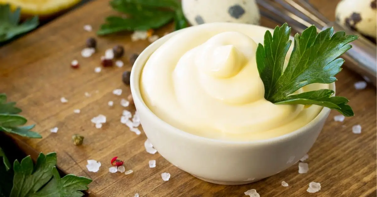 10 substituts de crème sure (+ meilleures alternatives)