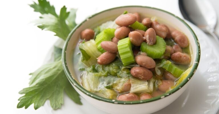 17 recettes d'escarole (soupe, salade et plus)