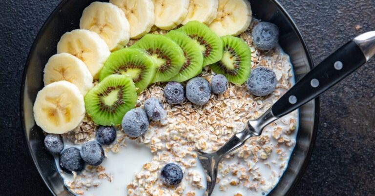 20 recettes de petit-déjeuner paléo (idées rapides et faciles)