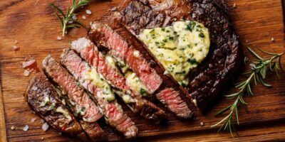 25 recettes de steak Keto (+ idées de dîners faciles à faible teneur en glucides)