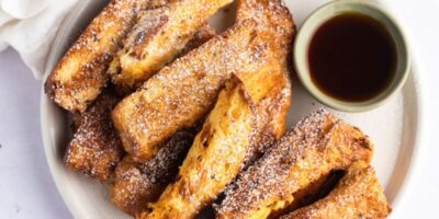 Bâtonnets de pain doré pour friteuse à air