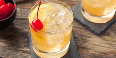 17 cocktails vintage que nous devons ramener