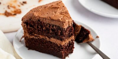 Gâteau au chocolat dans un bol