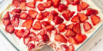 Lasagne au gâteau au fromage aux fraises