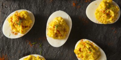 Oeufs farcis de femme pionnière