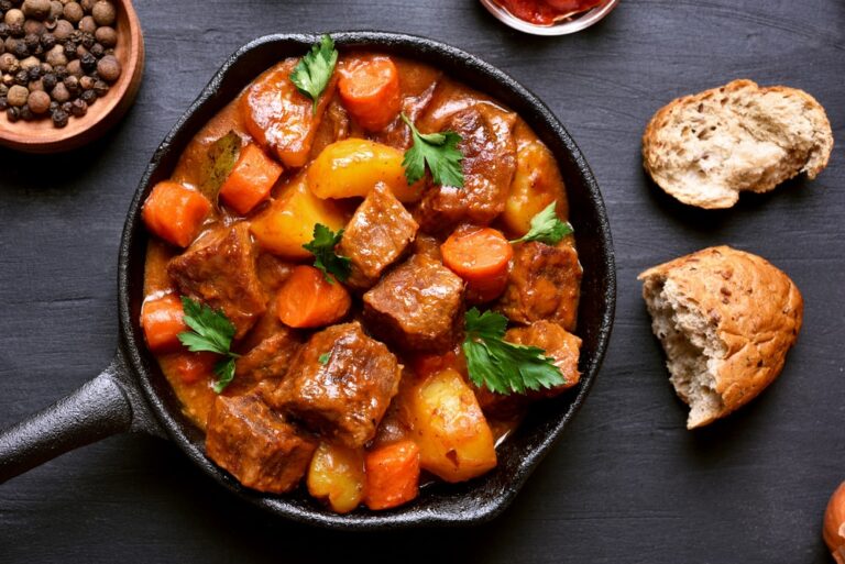 What to Serve with Beef Stew (14 Best Sides)