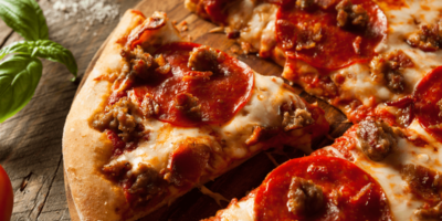 Que servir avec une pizza (20 meilleurs plats d&rsquo;accompagnement)