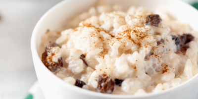 Riz au lait avec des restes de riz
