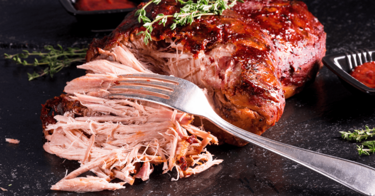 25 Sides for Pulled Pork (What to Serve with Pulled Pork)