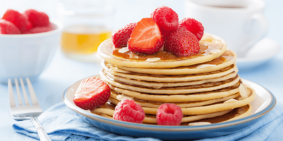 Comment garder les crêpes au chaud (3 façons simples)