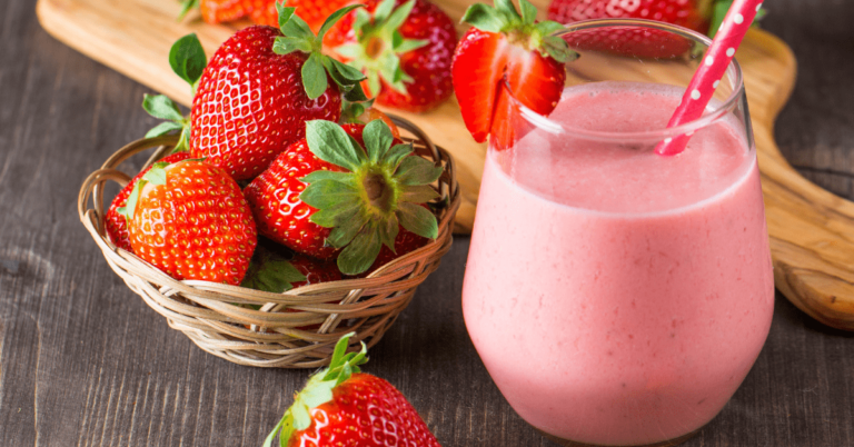 Milkshake à la fraise sans glace