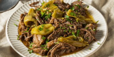 Mississippi Pot Roast {Le meilleur rôti de mijoteuse}