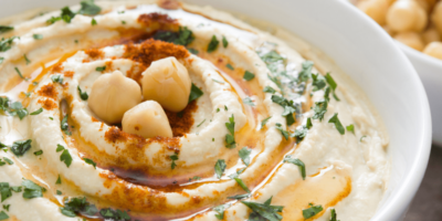 Que manger avec du houmous : 16 idées créatives
