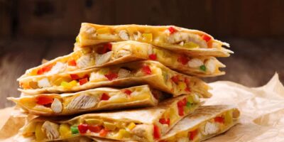 Que servir avec des quesadillas : 15 plats d&rsquo;accompagnement incroyables