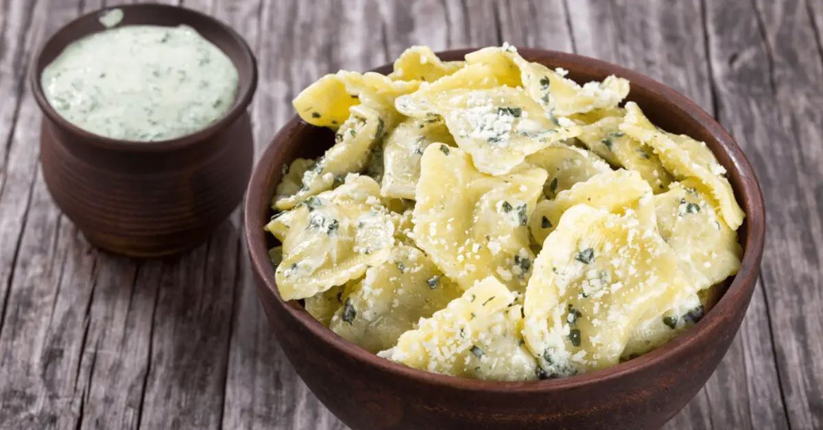 What to Serve with Ravioli: 8 Classic Side Dishes