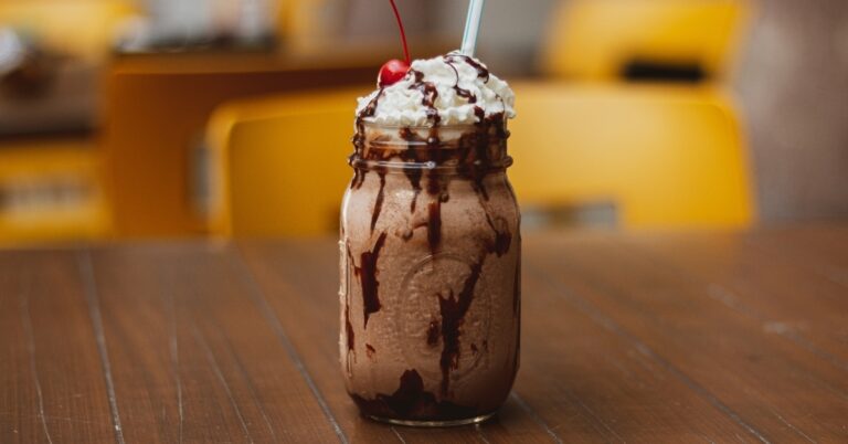 Recette de Shake au chocolat de McDonald's