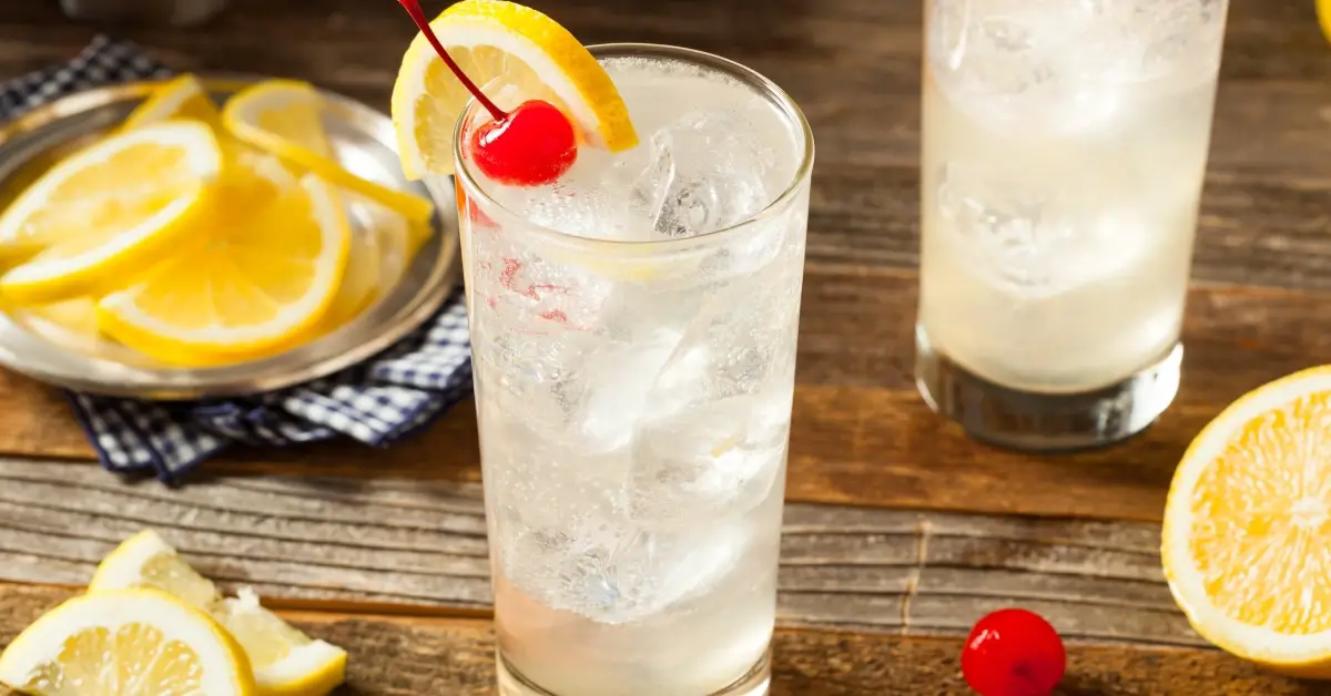 23 cocktails rugissants des années 1920 et boissons emblématiques