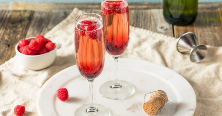 10 meilleurs cocktails à la crème de cassis