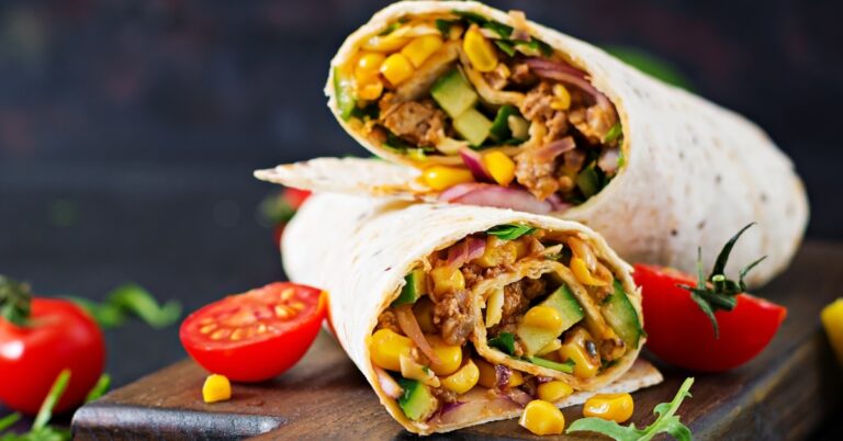 17 meilleurs wraps pour le petit-déjeuner (+ recettes faciles)