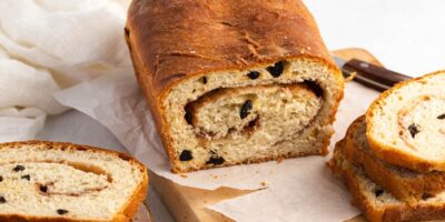 Pain aux raisins et à la cannelle (recette facile)