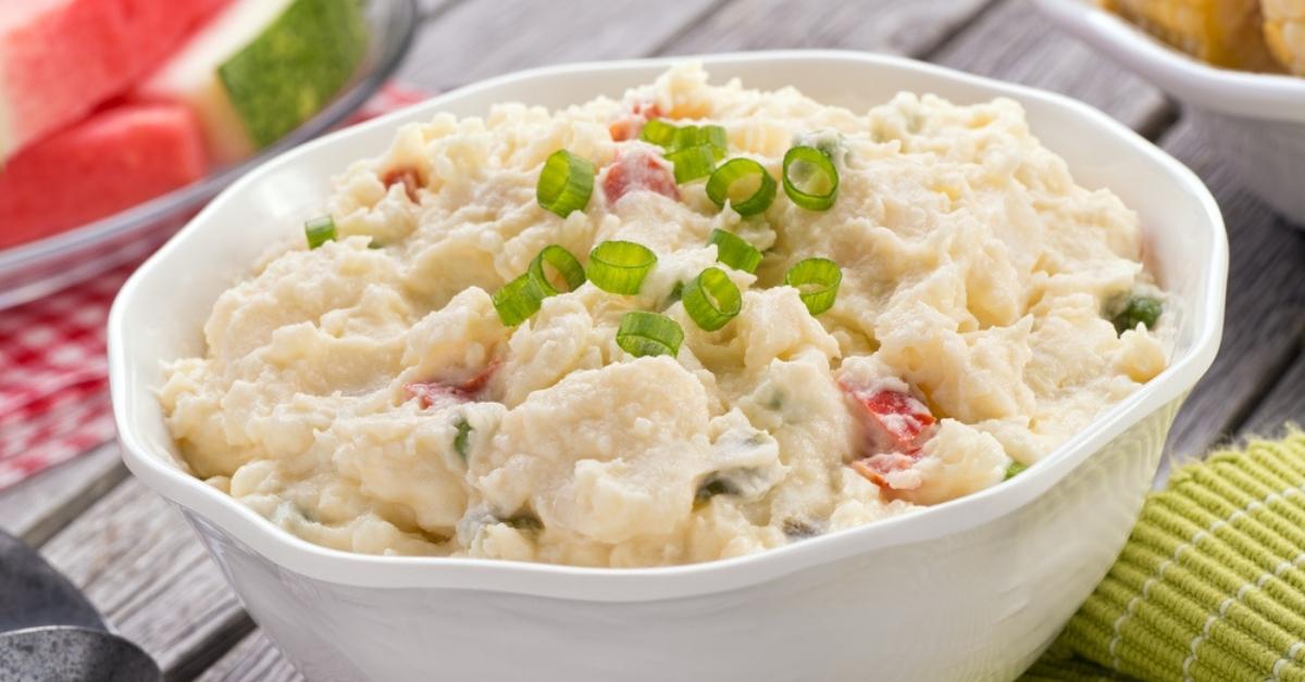 Pouvez-vous congeler une salade de pommes de terre ?  (2 méthodes)