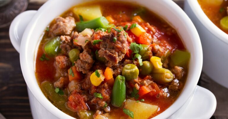 Soupe de légumes au boeuf haché (recette facile)