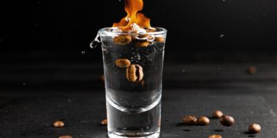 10 meilleures boissons Sambuca (+ cocktails amusants)