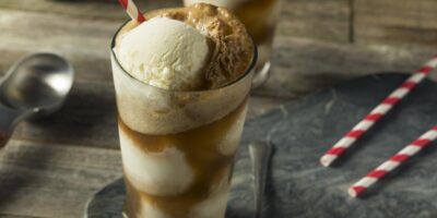 10 meilleurs cocktails et idées de boissons à la racinette